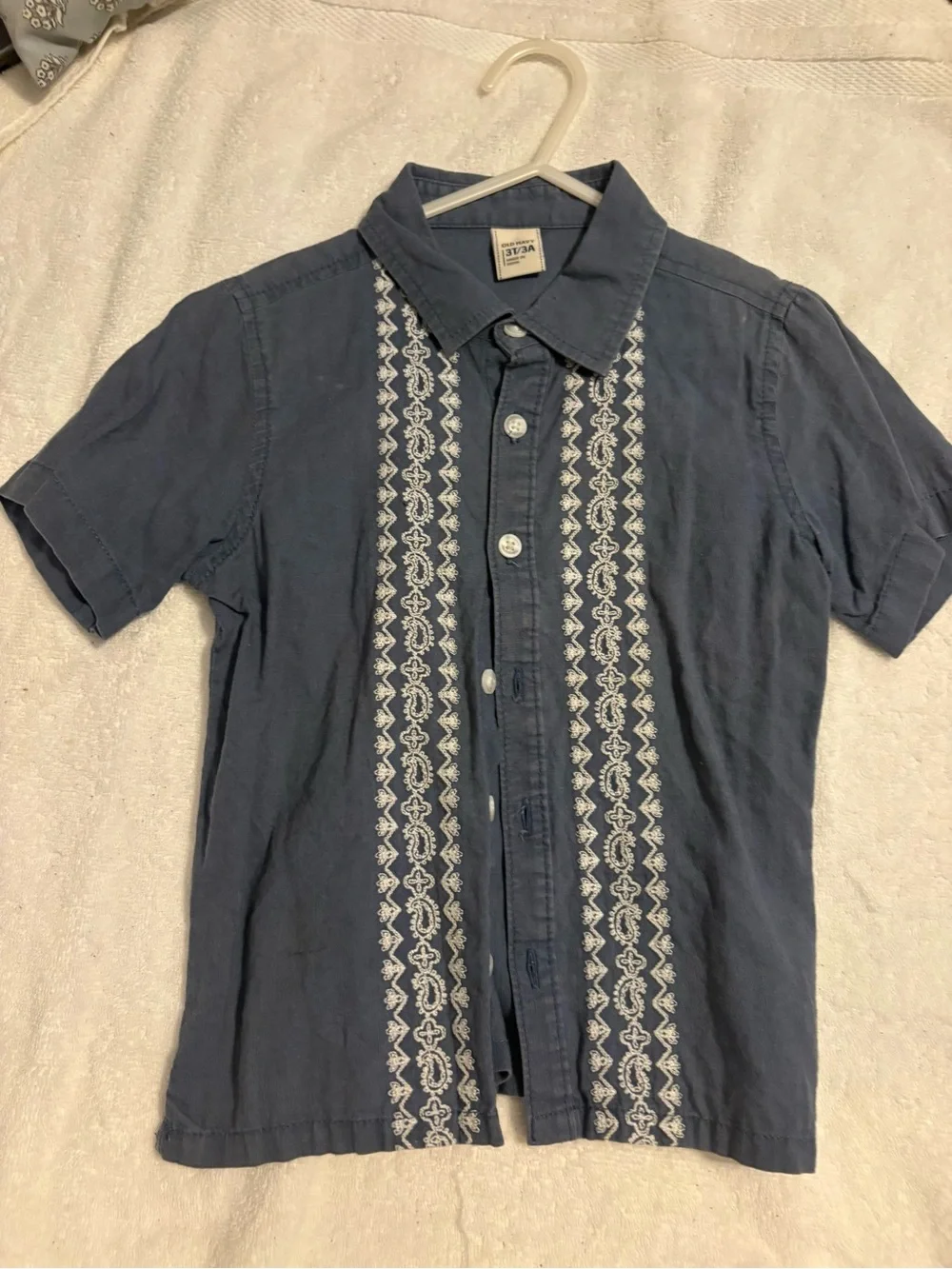 Old Navy Navy Button-Front Shirt with White Embroidered Panels